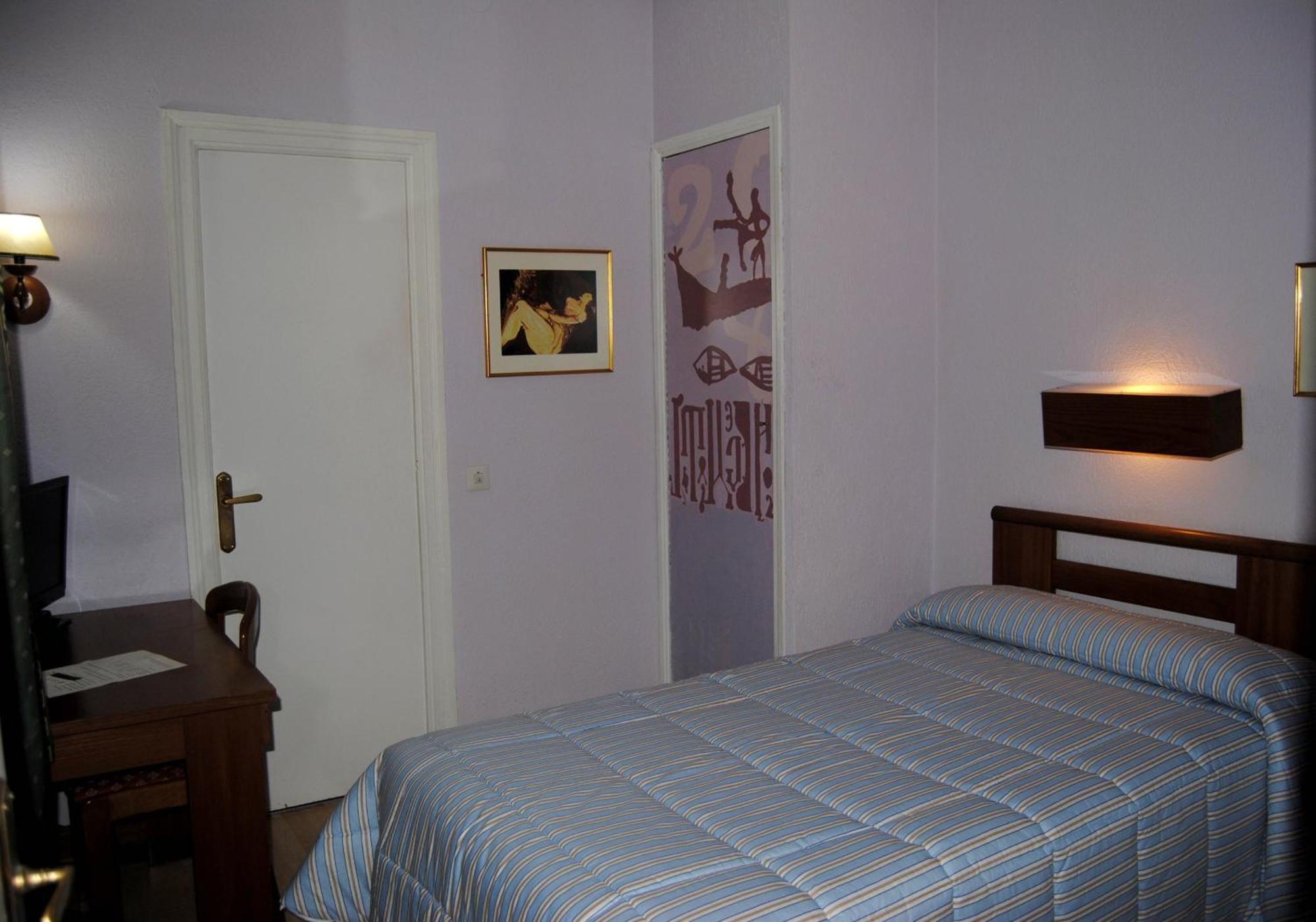 Hotel Pedro Torres Cuenca  Eksteriør bilde