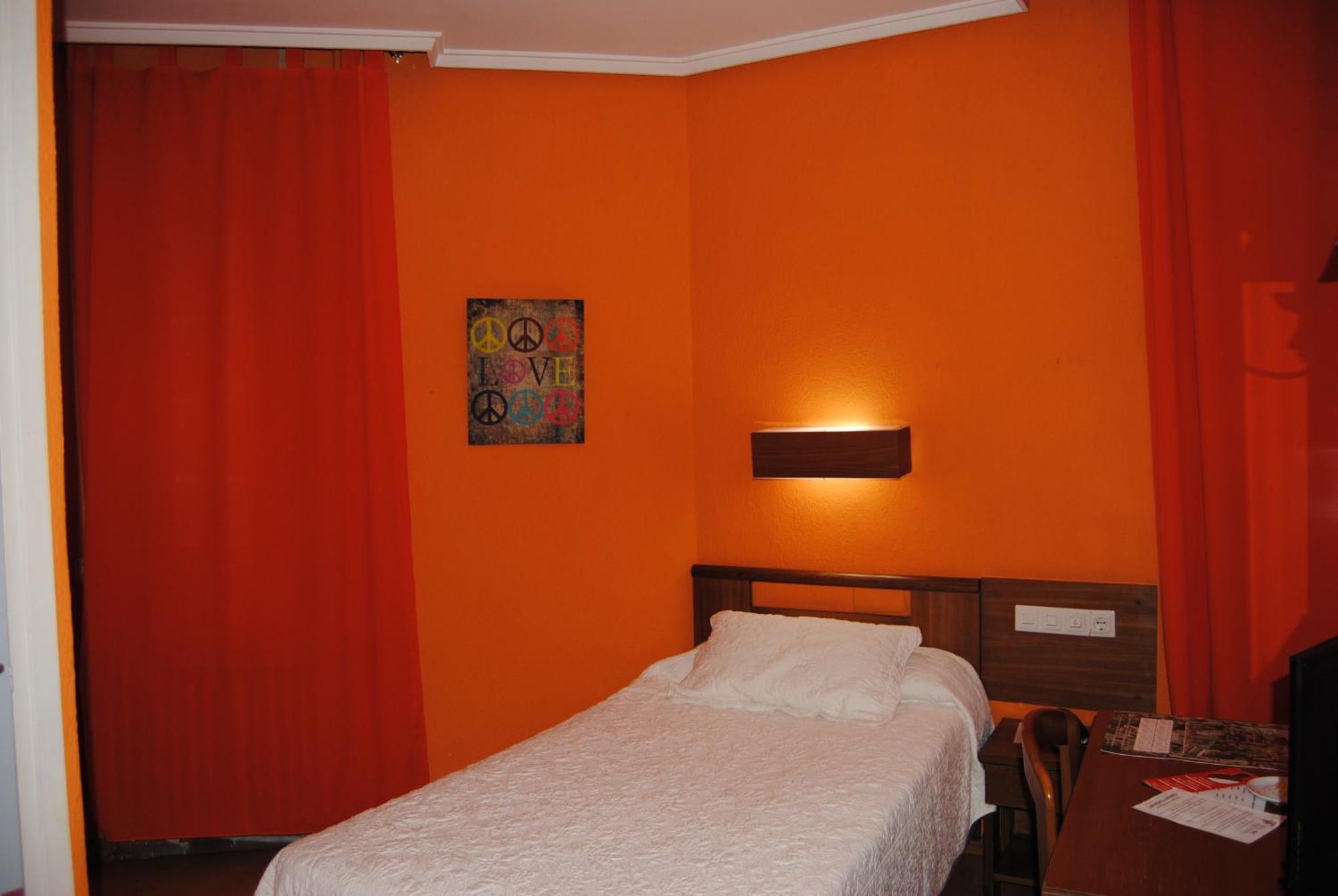 Hotel Pedro Torres Cuenca  Rom bilde