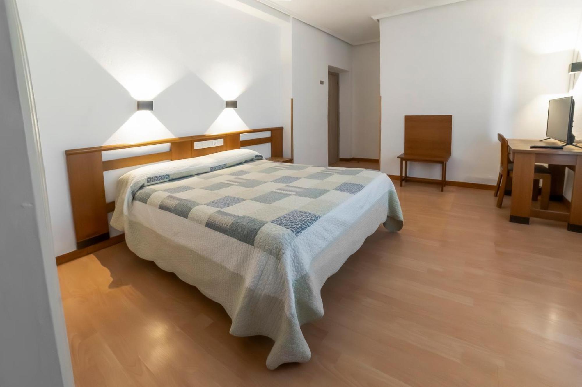 Hotel Pedro Torres Cuenca  Eksteriør bilde