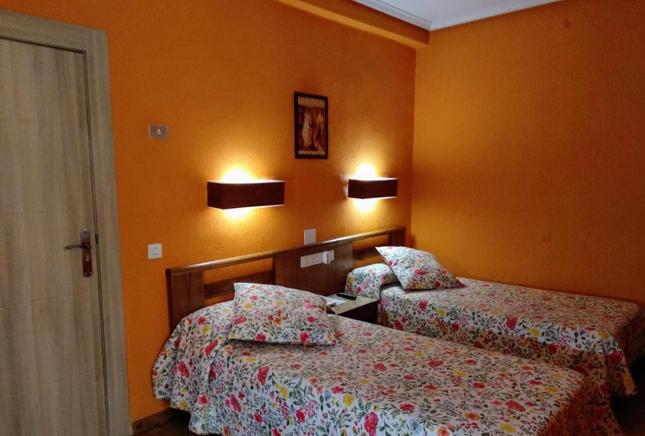 Hotel Pedro Torres Cuenca  Eksteriør bilde